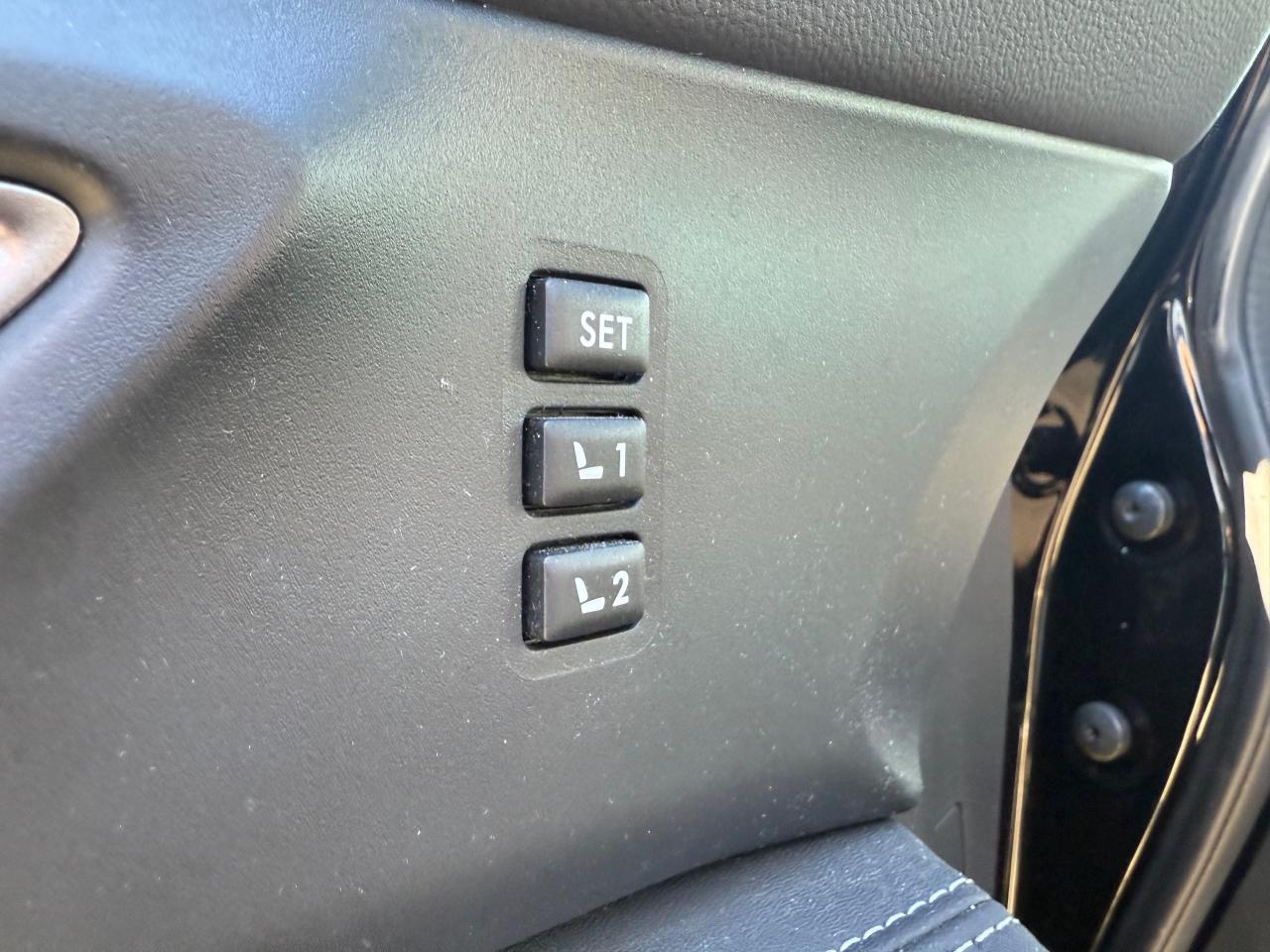 2023 Subaru ASCENT Limited 8-Passenger (CVT) 4dr All-Wheel Drive Photo