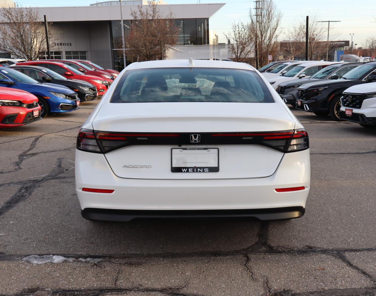 2023 Honda Accord EX 4DR SEDAN Photo