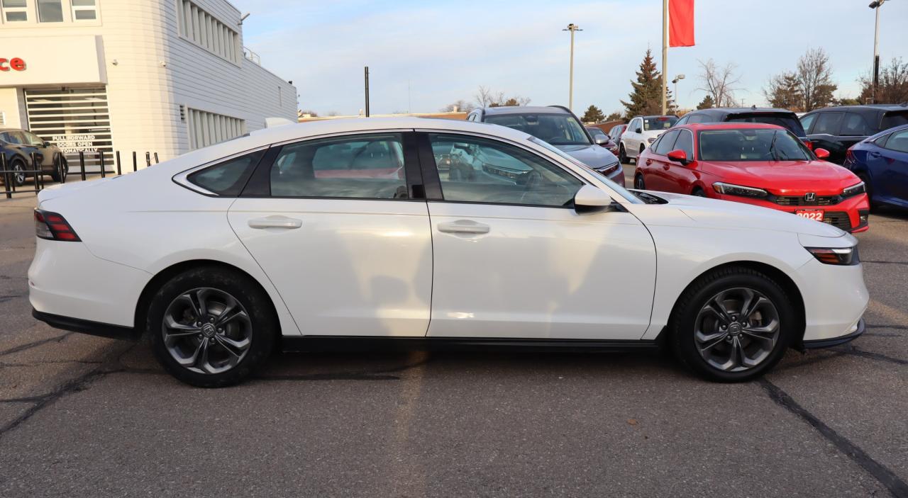 2023 Honda Accord EX 4DR SEDAN Photo