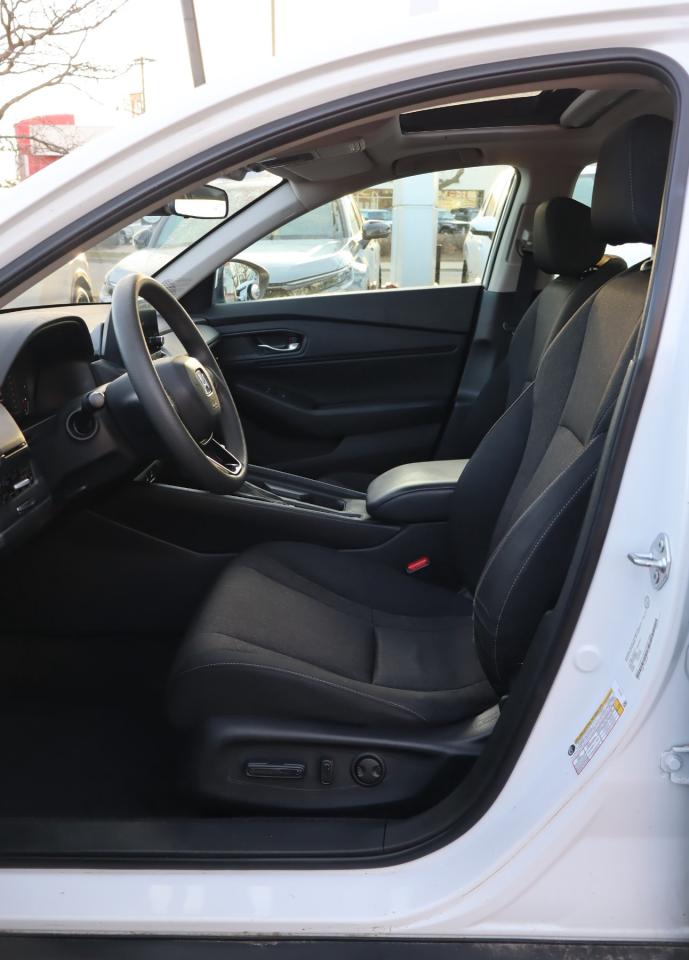 2023 Honda Accord EX 4DR SEDAN Photo