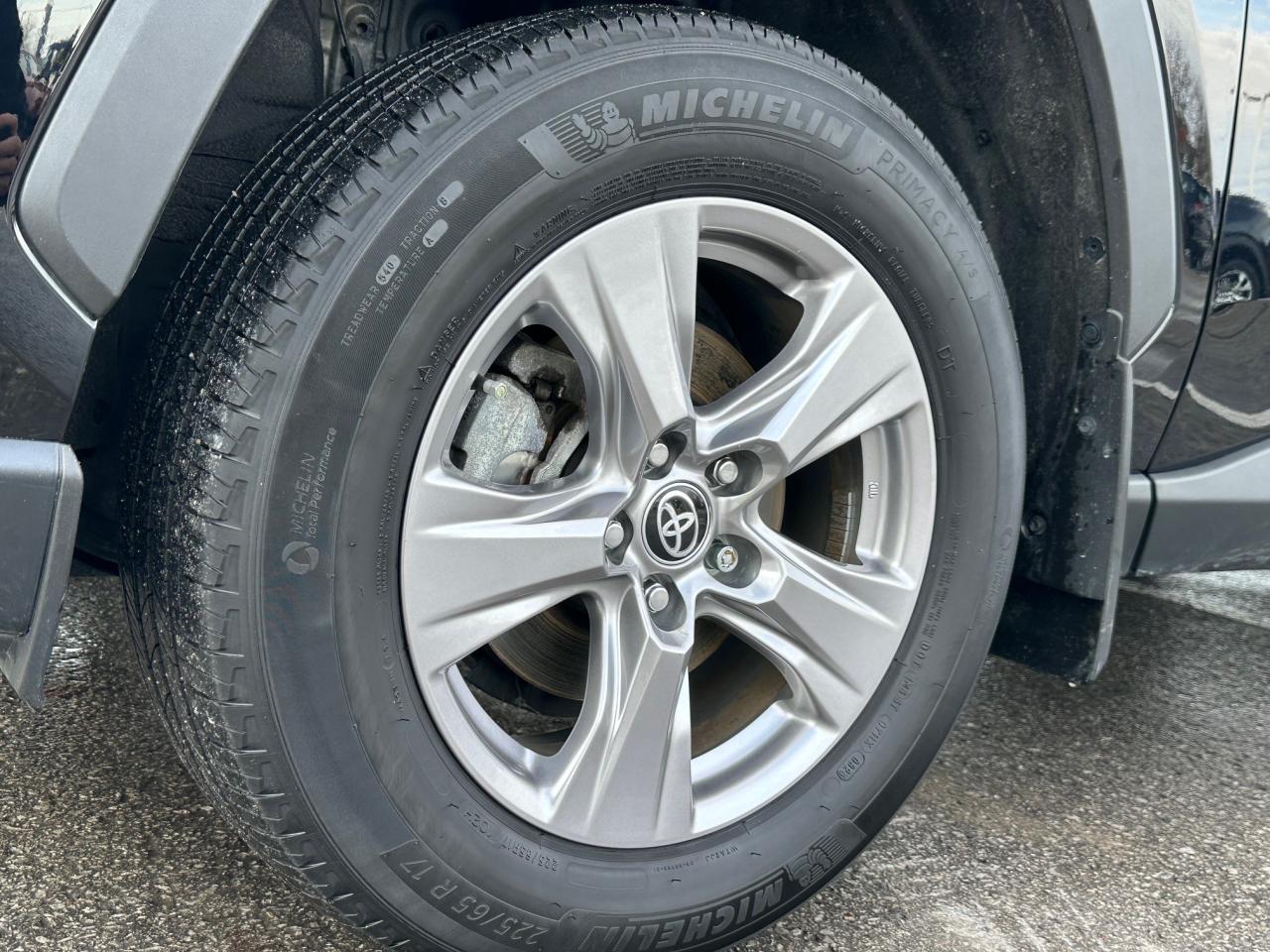 2023 Toyota RAV4 Hybrid LE 4dr All-Wheel Drive Photo