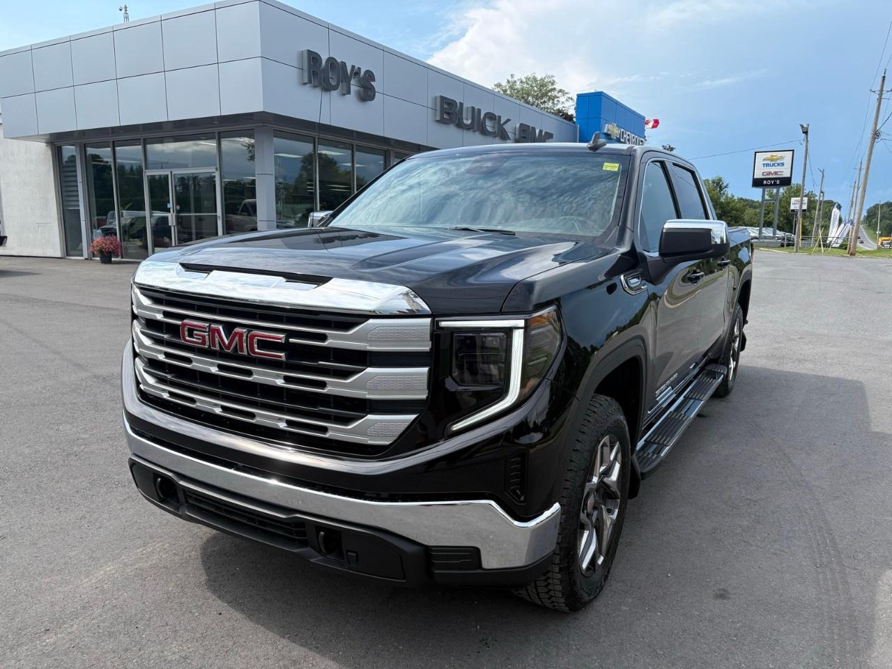 2026 GMC Sierra 1500 Crew Cab Short Box 4-Wheel Drive SLE Photo
