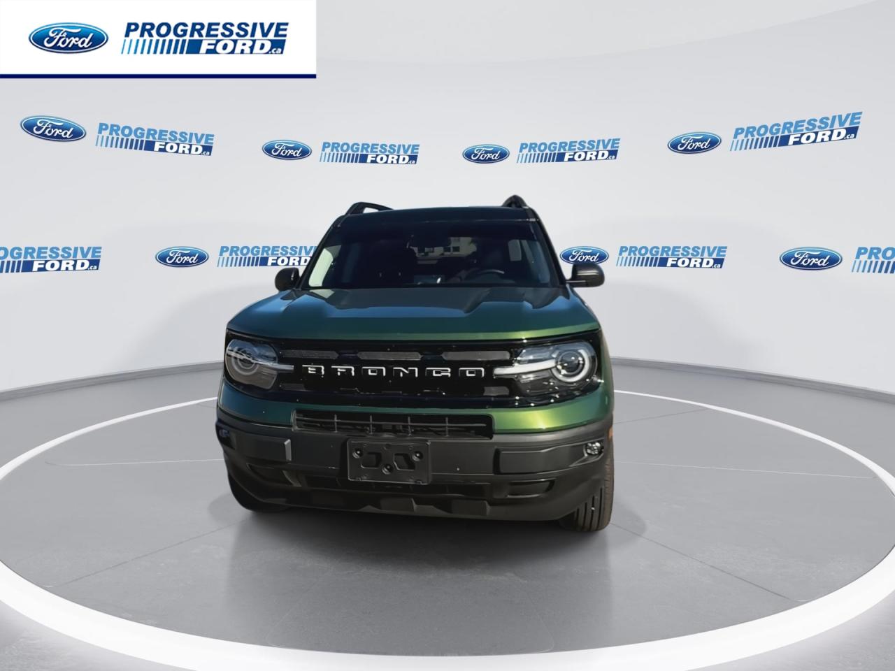 2024 Ford Bronco Sport Outer Banks 4dr 4x4 Photo2