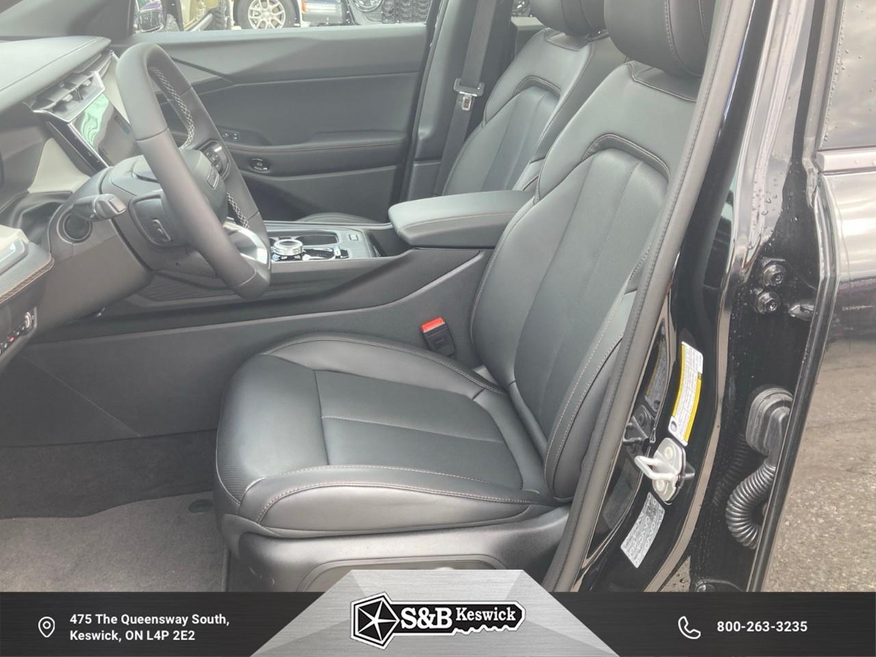 2026 Jeep Cherokee Laredo/Limited 4dr 4x4 Photo