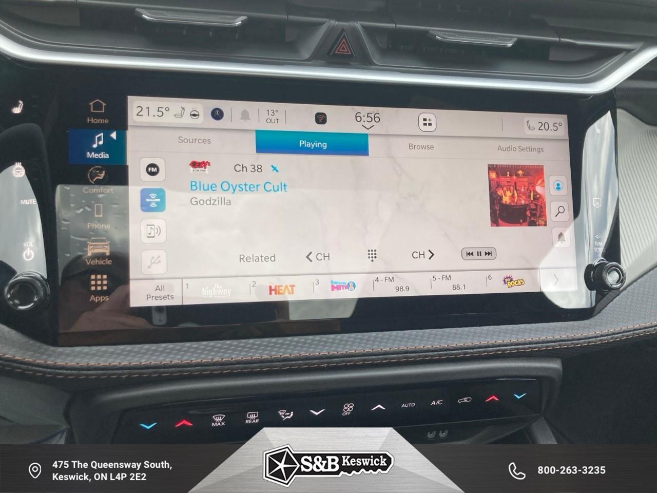 2026 Jeep Cherokee Laredo/Limited 4dr 4x4 Photo