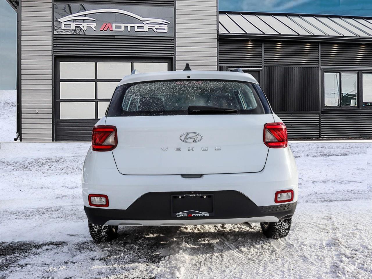 2022 Hyundai Venue Preferred 4dr Front-Wheel Drive Photo