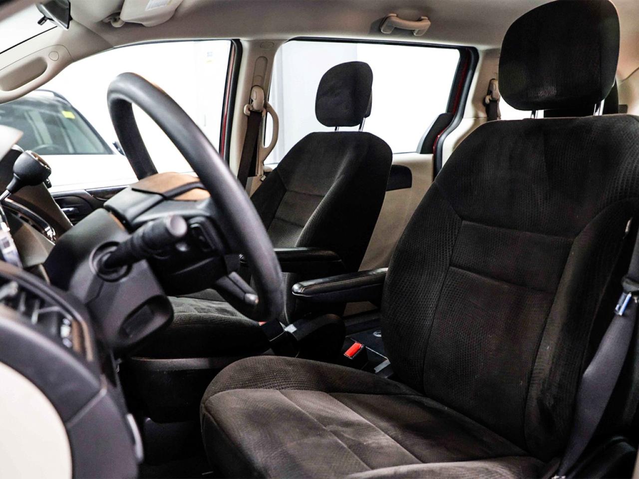 2013 Dodge Grand Caravan  Photo