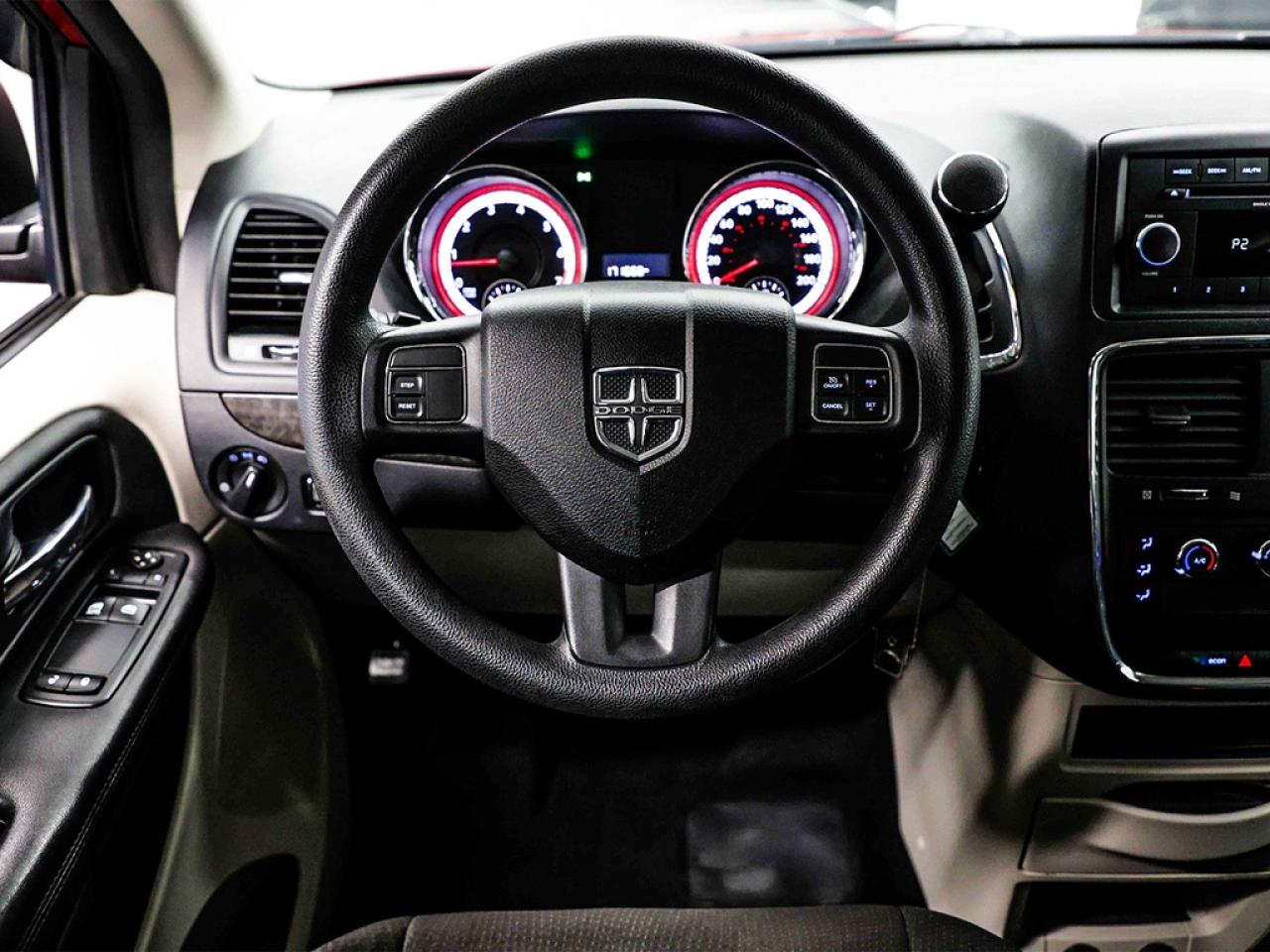 2013 Dodge Grand Caravan  Photo