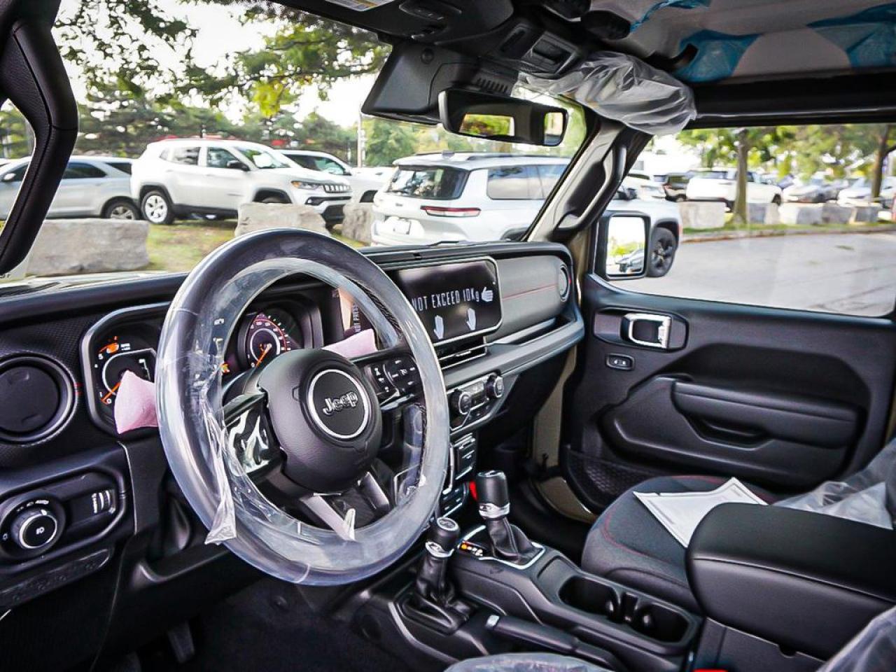 2025 Jeep Wrangler  Photo