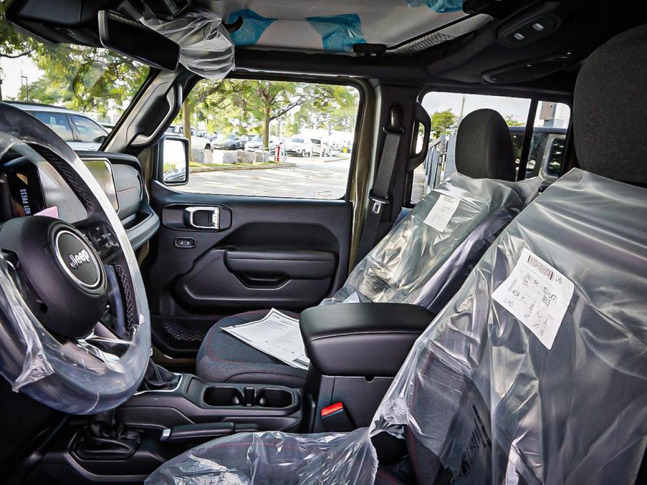 2025 Jeep Wrangler  Photo