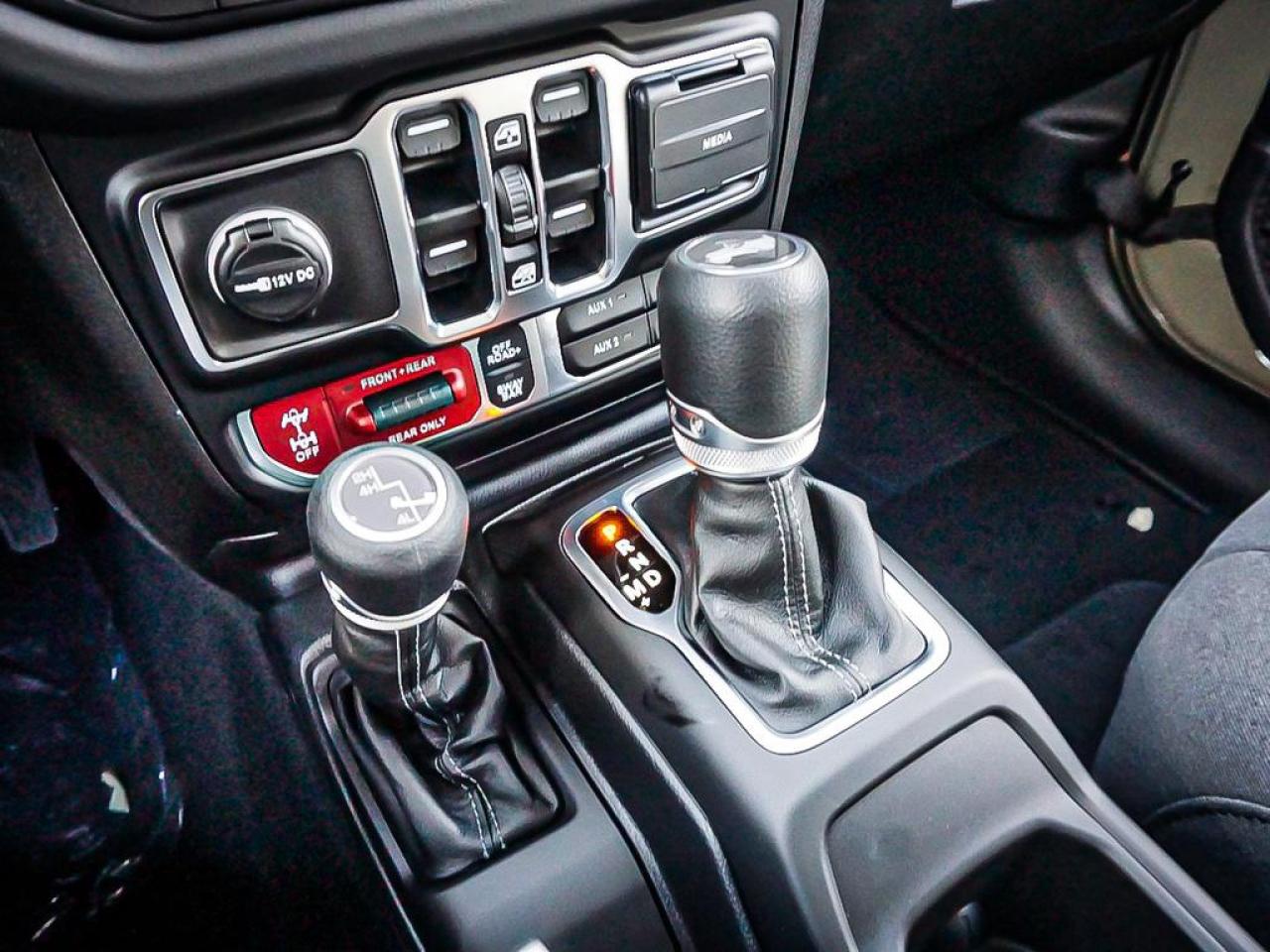 2025 Jeep Wrangler  Photo