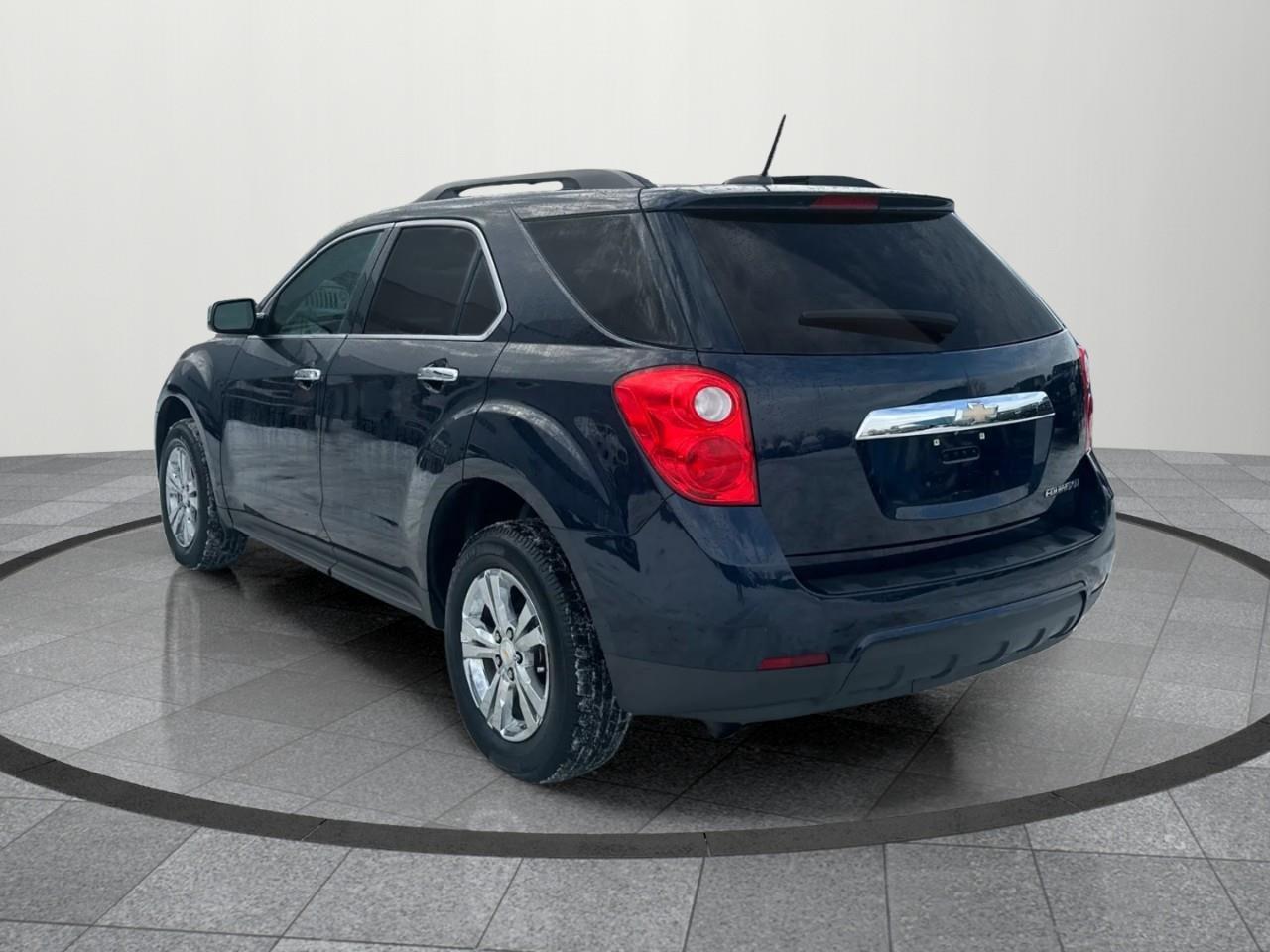 2015 Chevrolet Equinox LT 1LT Front-Wheel Drive Photo3