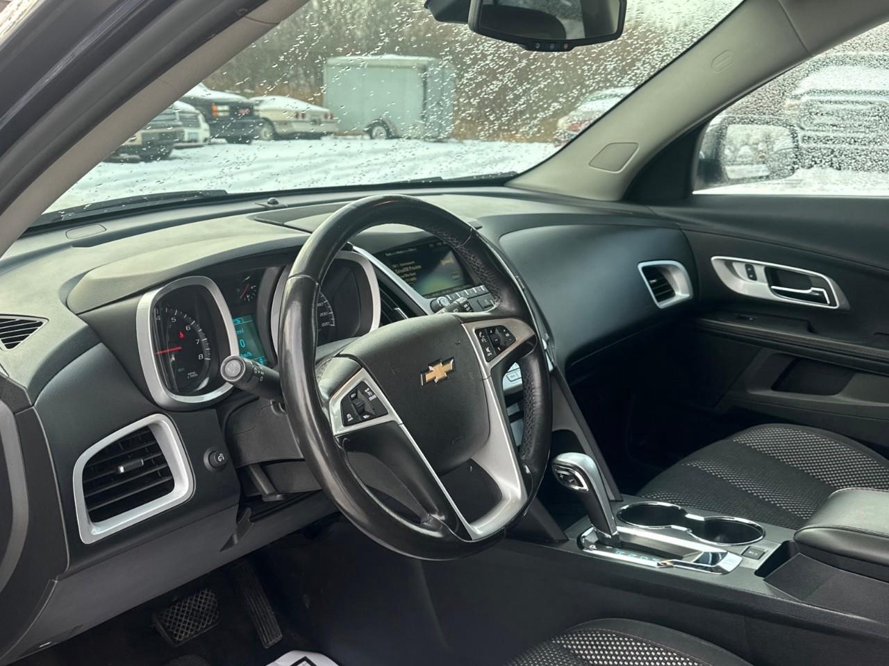 2015 Chevrolet Equinox LT 1LT Front-Wheel Drive Photo