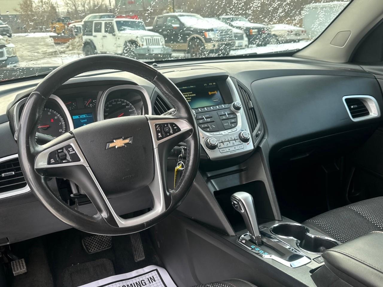 2015 Chevrolet Equinox LT 1LT Front-Wheel Drive Photo