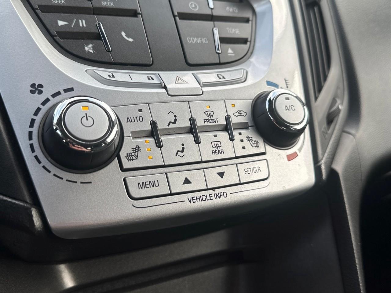 2015 Chevrolet Equinox LT 1LT Front-Wheel Drive Photo