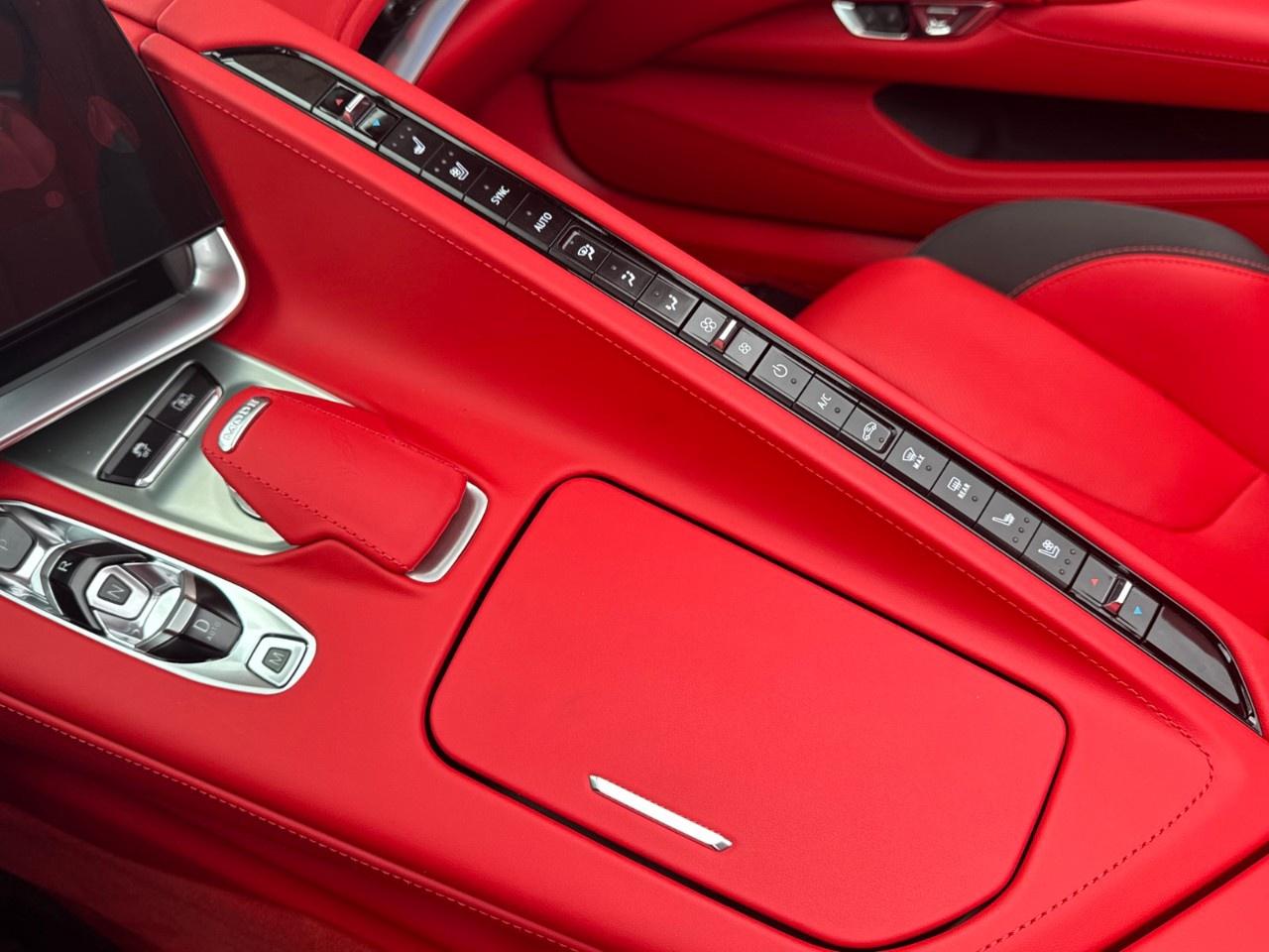 2025 Chevrolet Corvette StingRay Convertible 3LT Photo