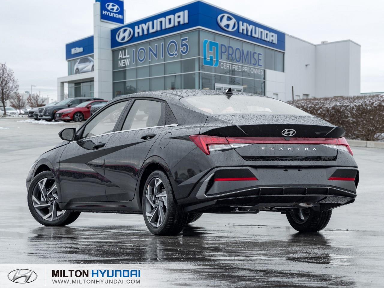 2026 Hyundai Elantra  Photo4