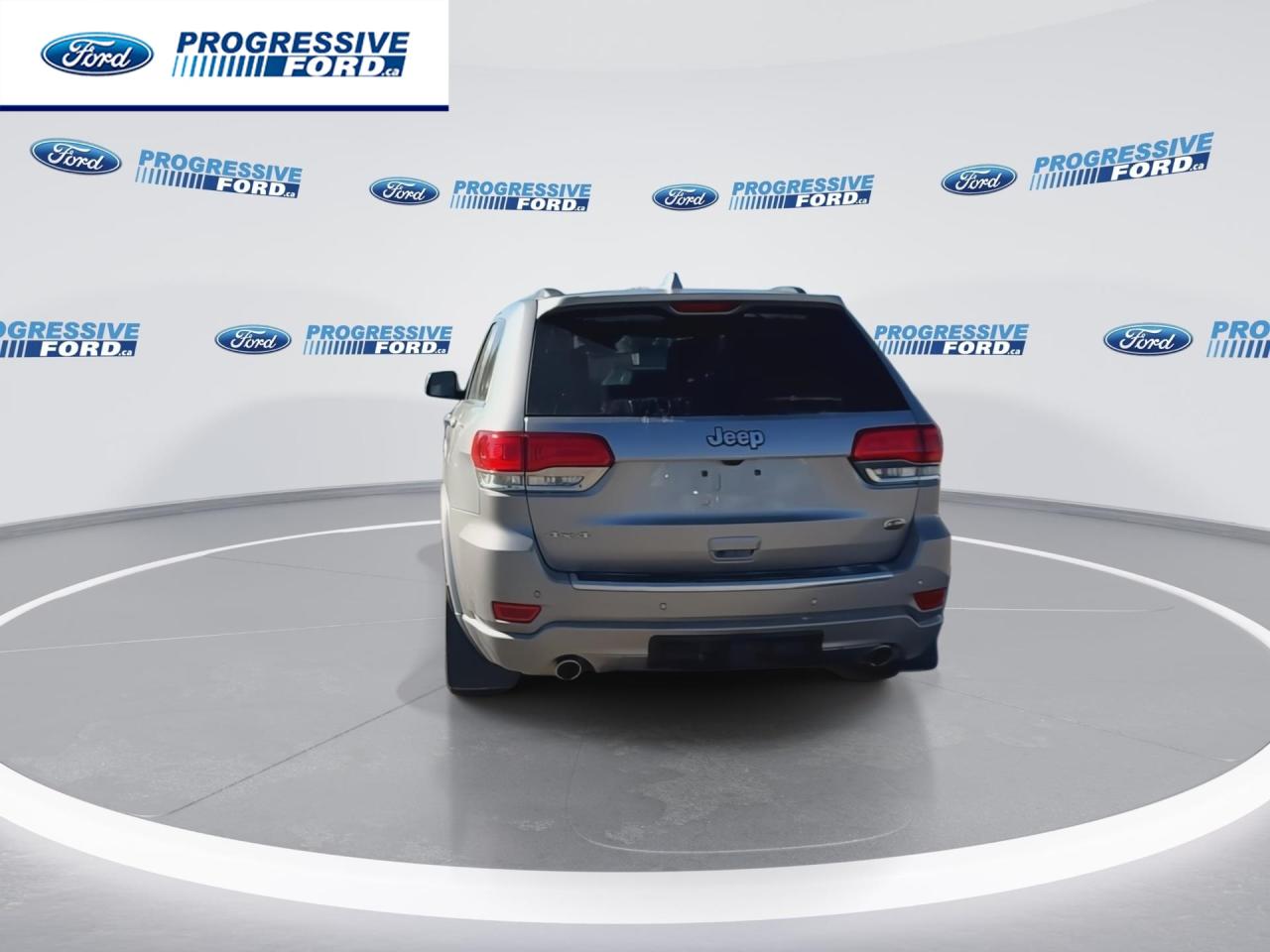 2021 Jeep Grand Cherokee Overland 4dr 4x4 Photo