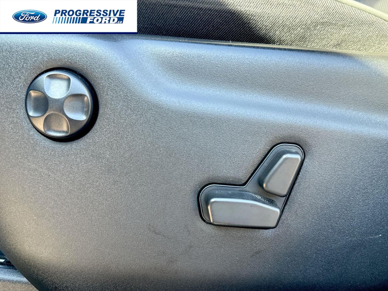 2021 Jeep Grand Cherokee Overland 4dr 4x4 Photo