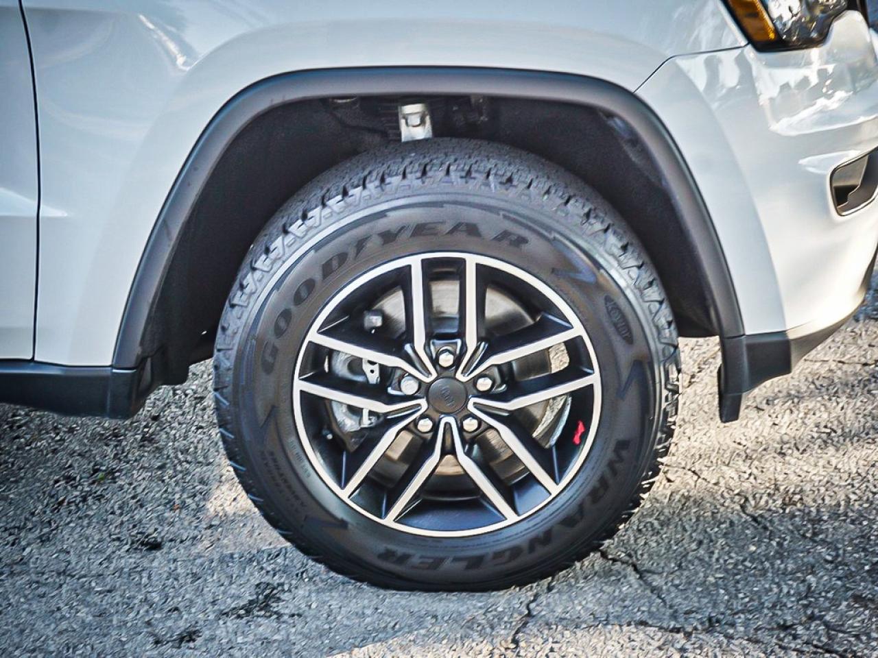 2021 Jeep Grand Cherokee  Photo