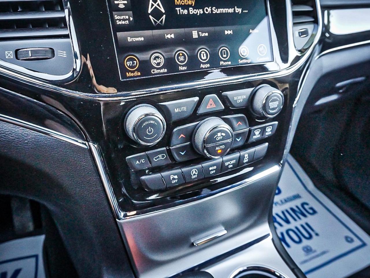 2021 Jeep Grand Cherokee  Photo