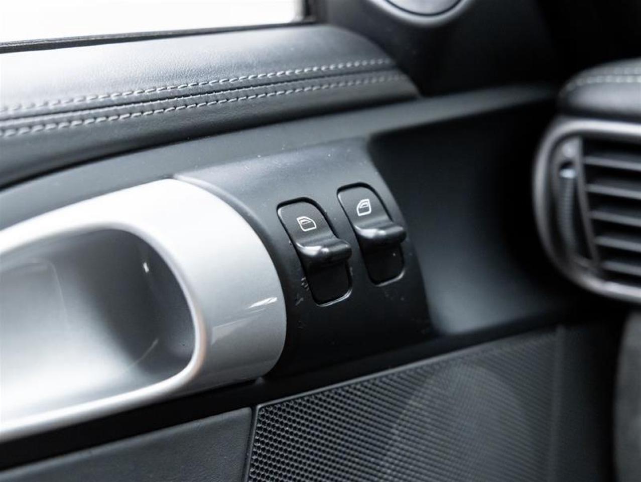 2010 Porsche 911  Photo