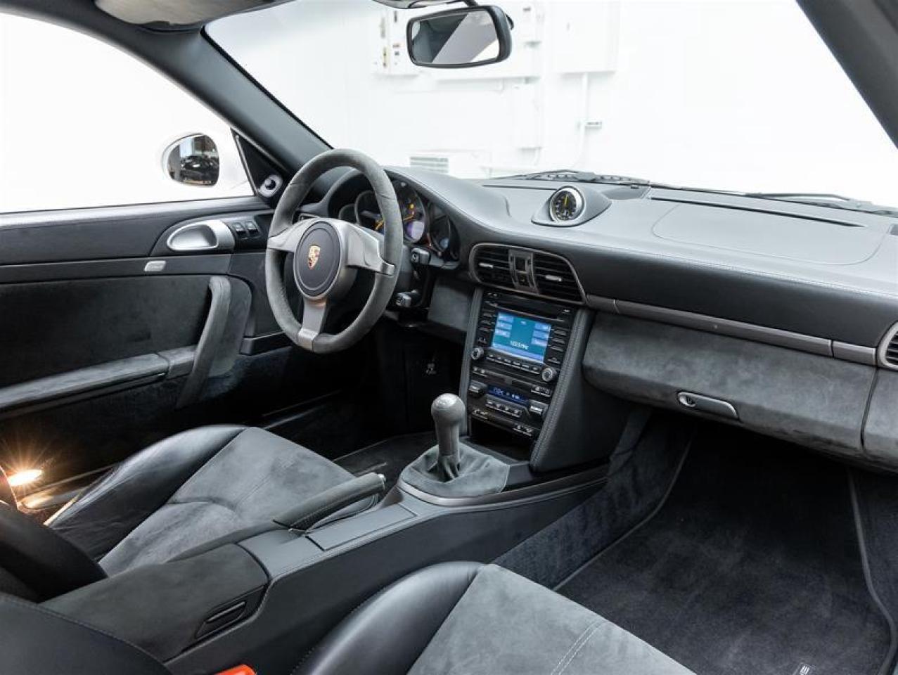 2010 Porsche 911  Photo