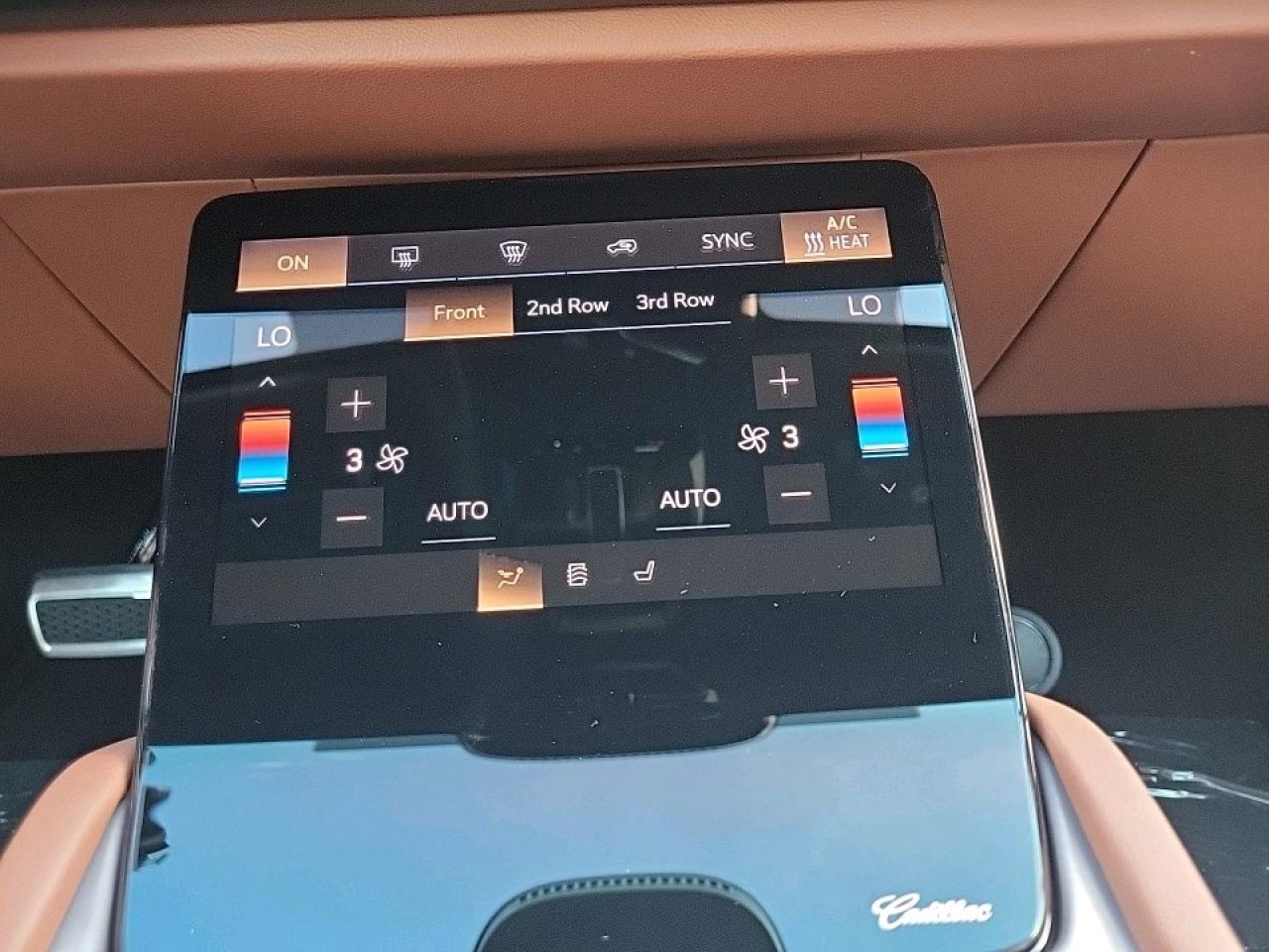 2026 Cadillac VISTIQ Platinum 4dr All-Wheel Drive Photo