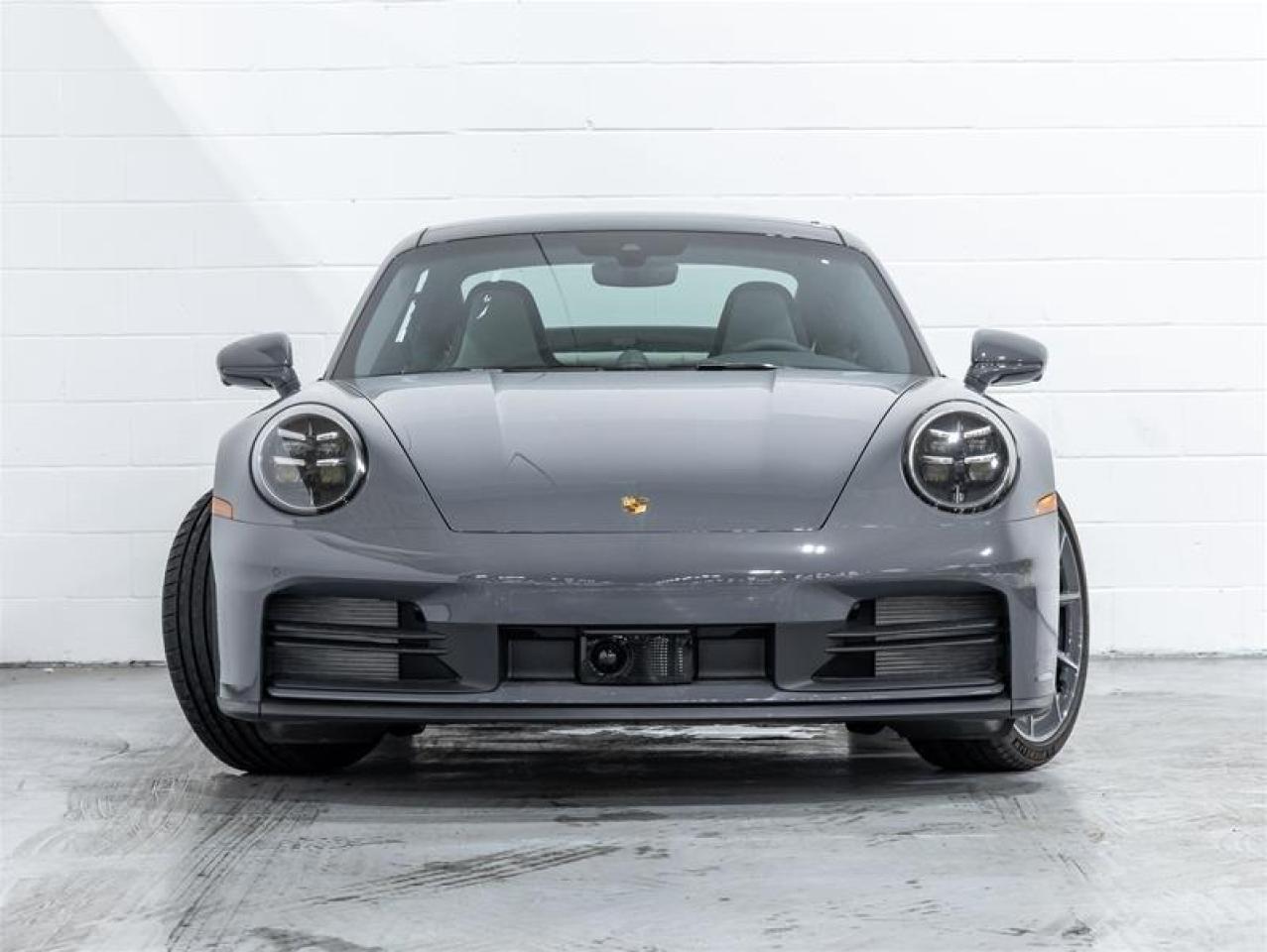 2025 Porsche 911  Photo