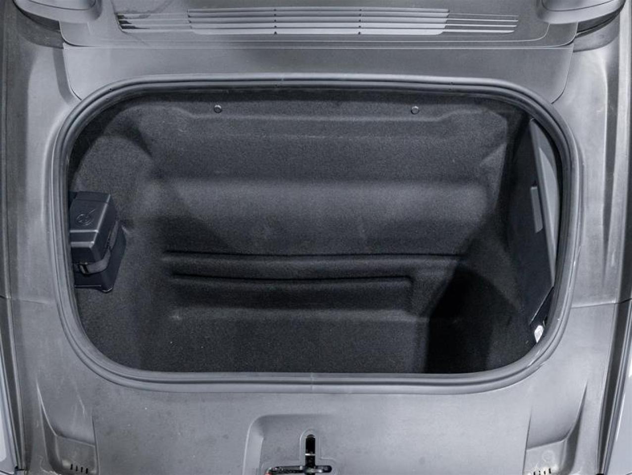 2025 Porsche 911  Photo