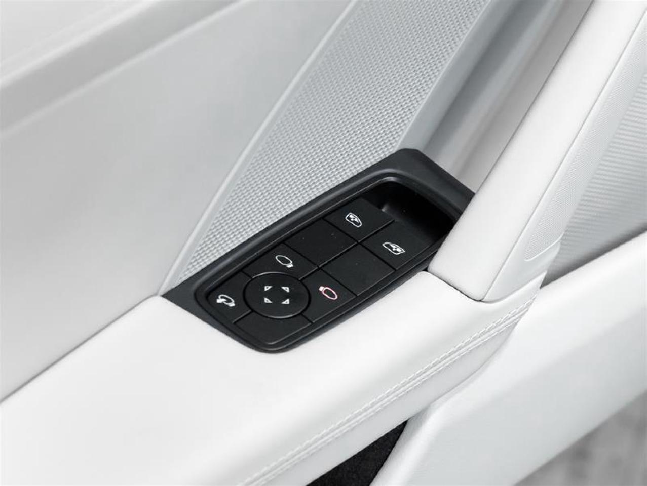 2025 Porsche 911  Photo