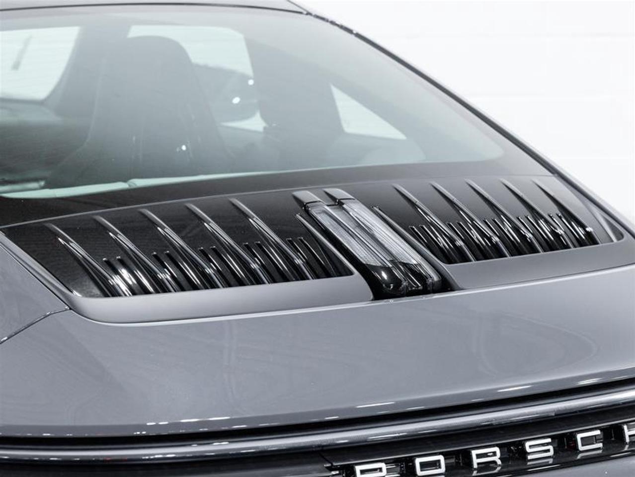 2025 Porsche 911  Photo