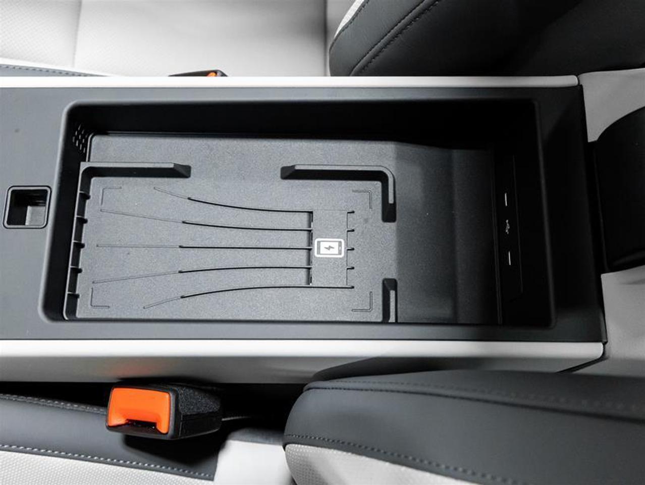 2025 Porsche 911  Photo