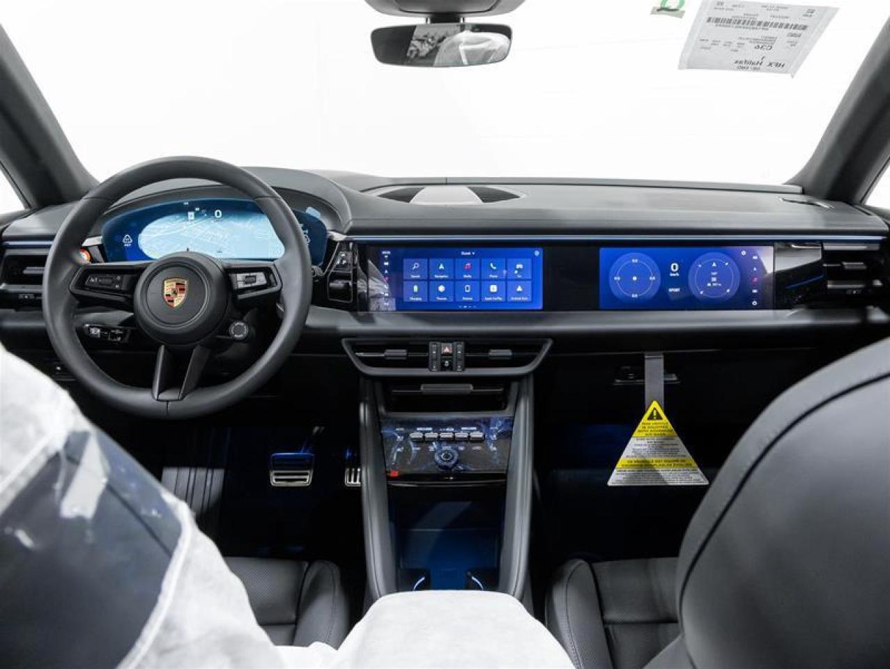 2025 Porsche Macan  Photo