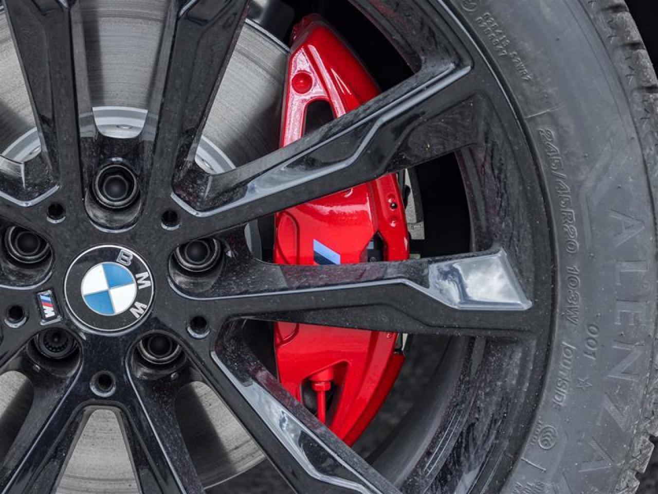 2025 BMW X4 M40i xDrive 4dr All-Wheel Drive Sports Activity Coupe Photo