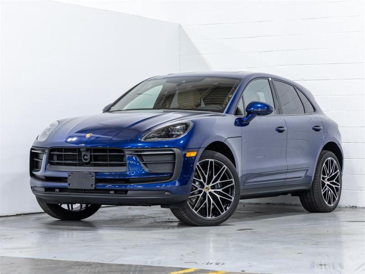 2025 Porsche Macan  Photo
