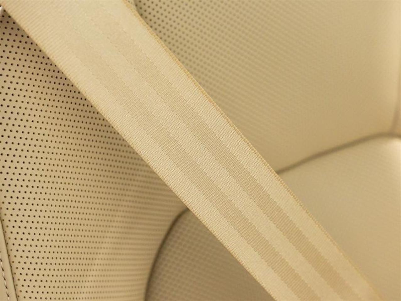 2025 Porsche Macan  Photo