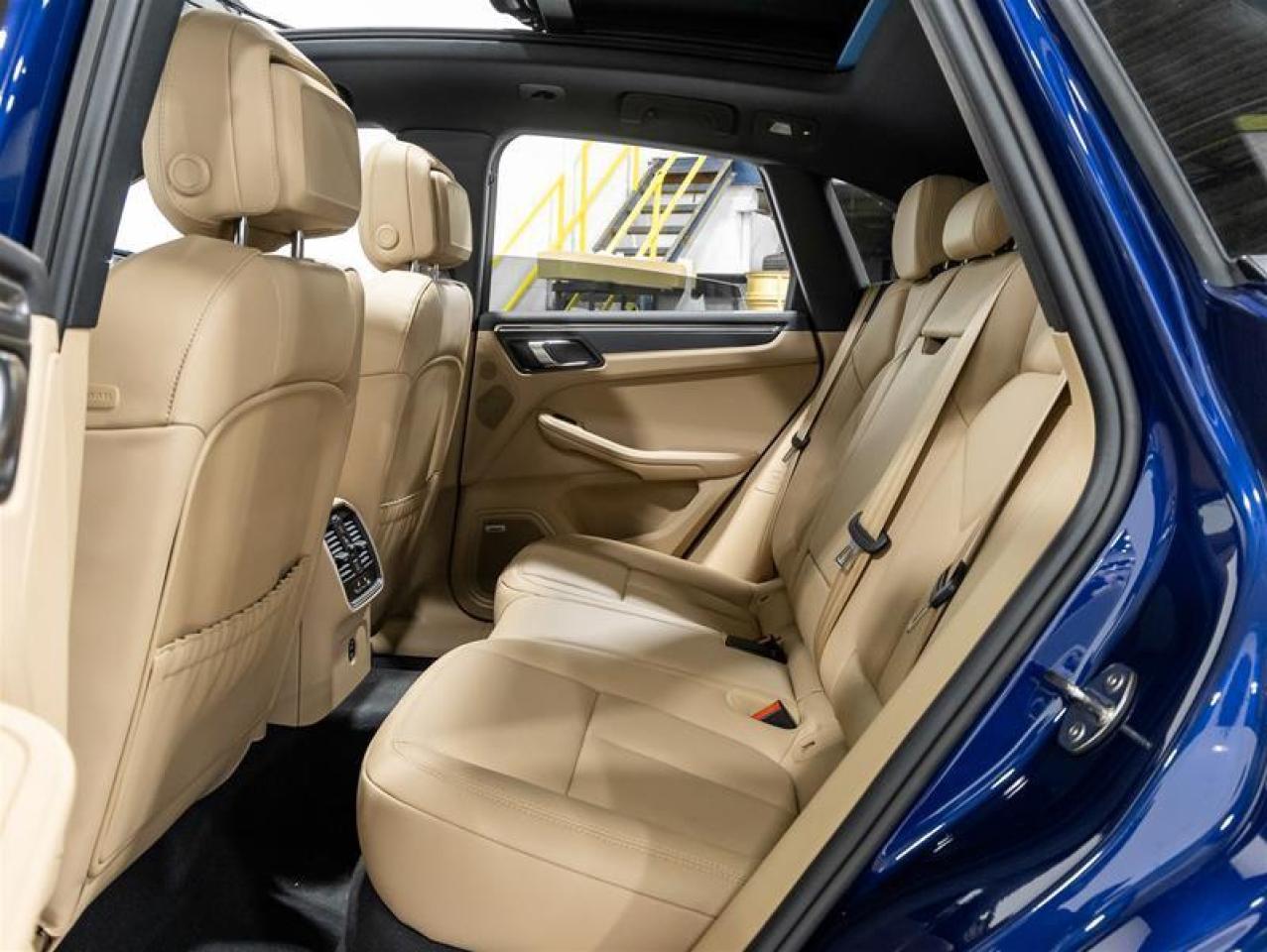 2025 Porsche Macan  Photo