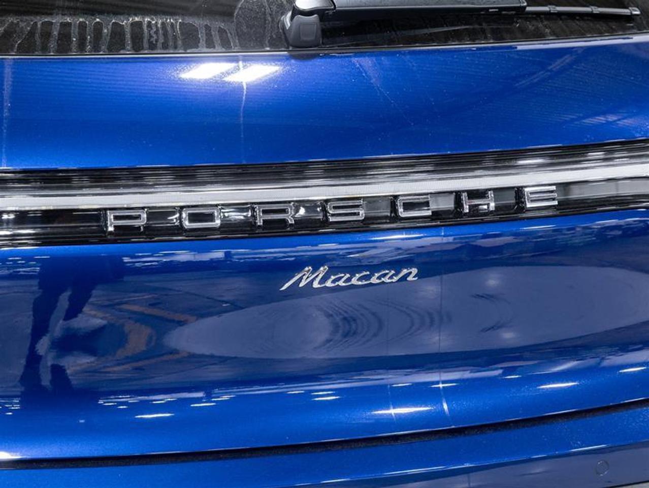2025 Porsche Macan  Photo