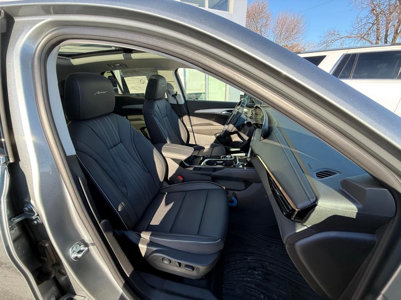 2025 Buick Envision Avenir 4dr All-Wheel Drive Photo