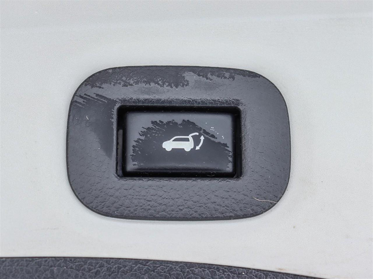 2019 Nissan Rogue S (CVT) 4dr All-Wheel Drive Photo