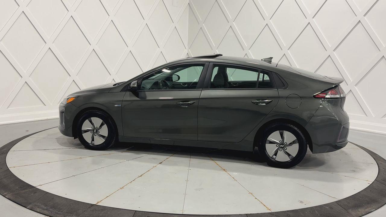 2020 Hyundai Ioniq Hybrid Preferred 4dr Hatchback Photo
