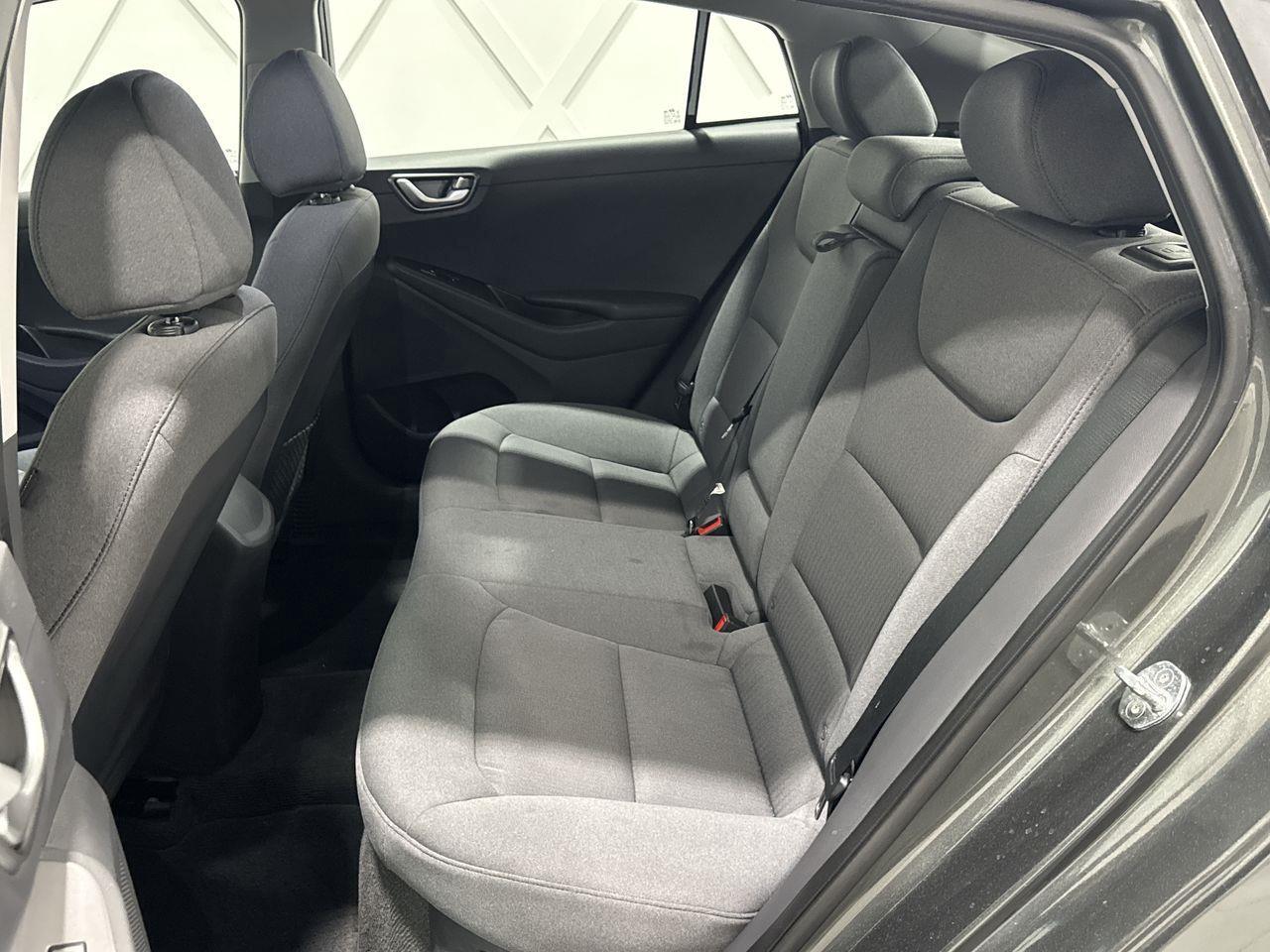 2020 Hyundai Ioniq Hybrid Preferred 4dr Hatchback Photo