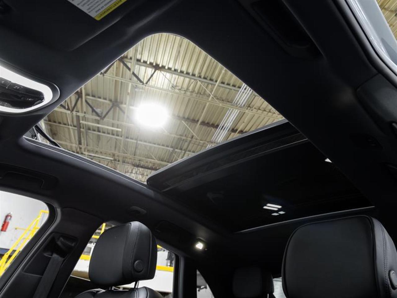 2025 Porsche Macan  Photo