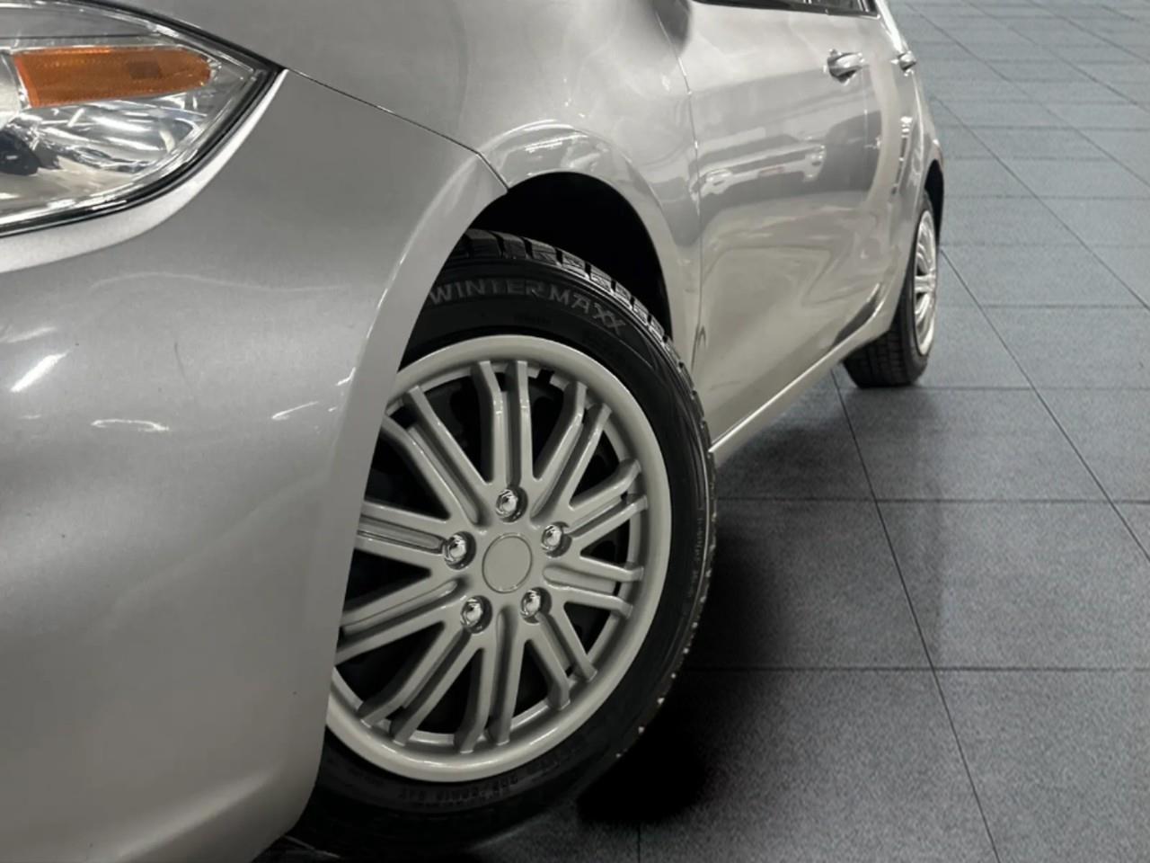 2014 Dodge Dart AERO 4dr Sedan Photo