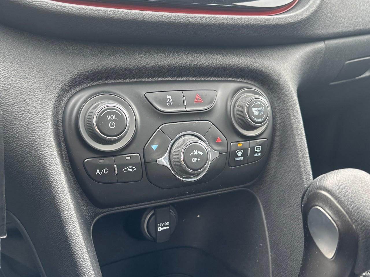 2014 Dodge Dart AERO 4dr Sedan Photo