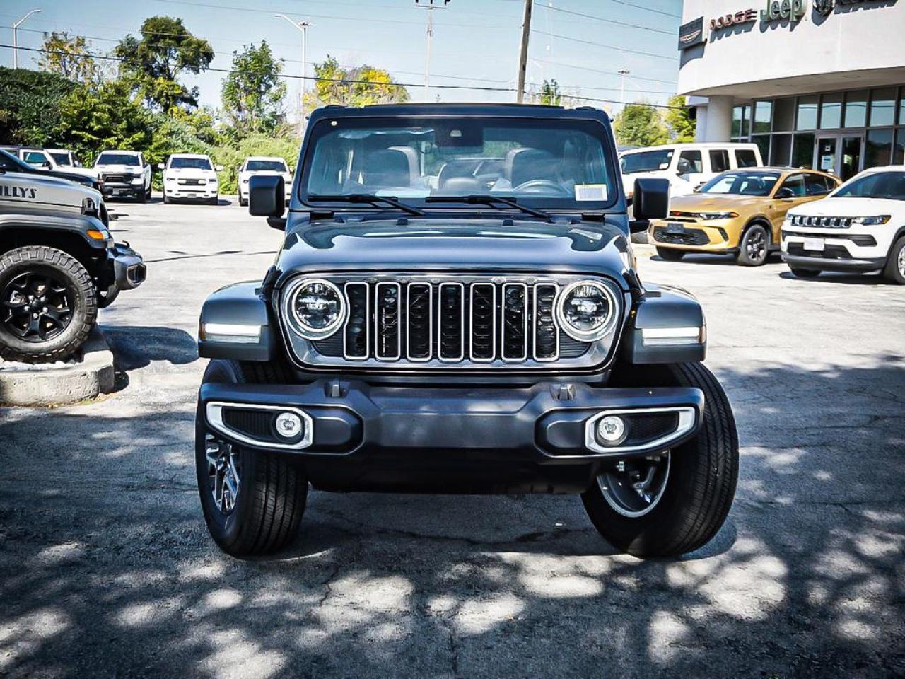 2025 Jeep Wrangler  Photo