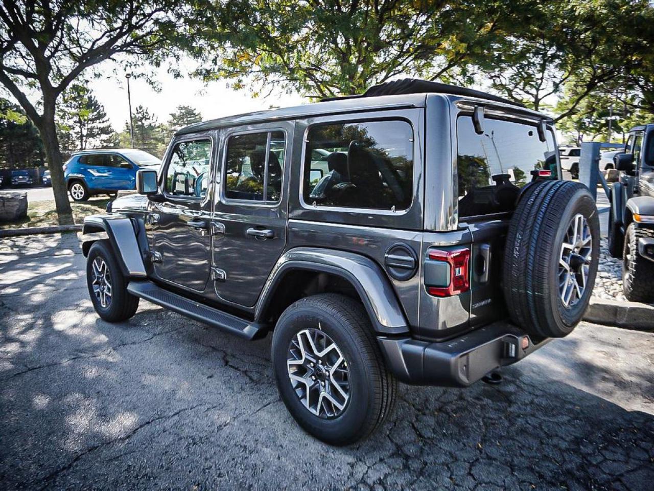 2025 Jeep Wrangler  Photo