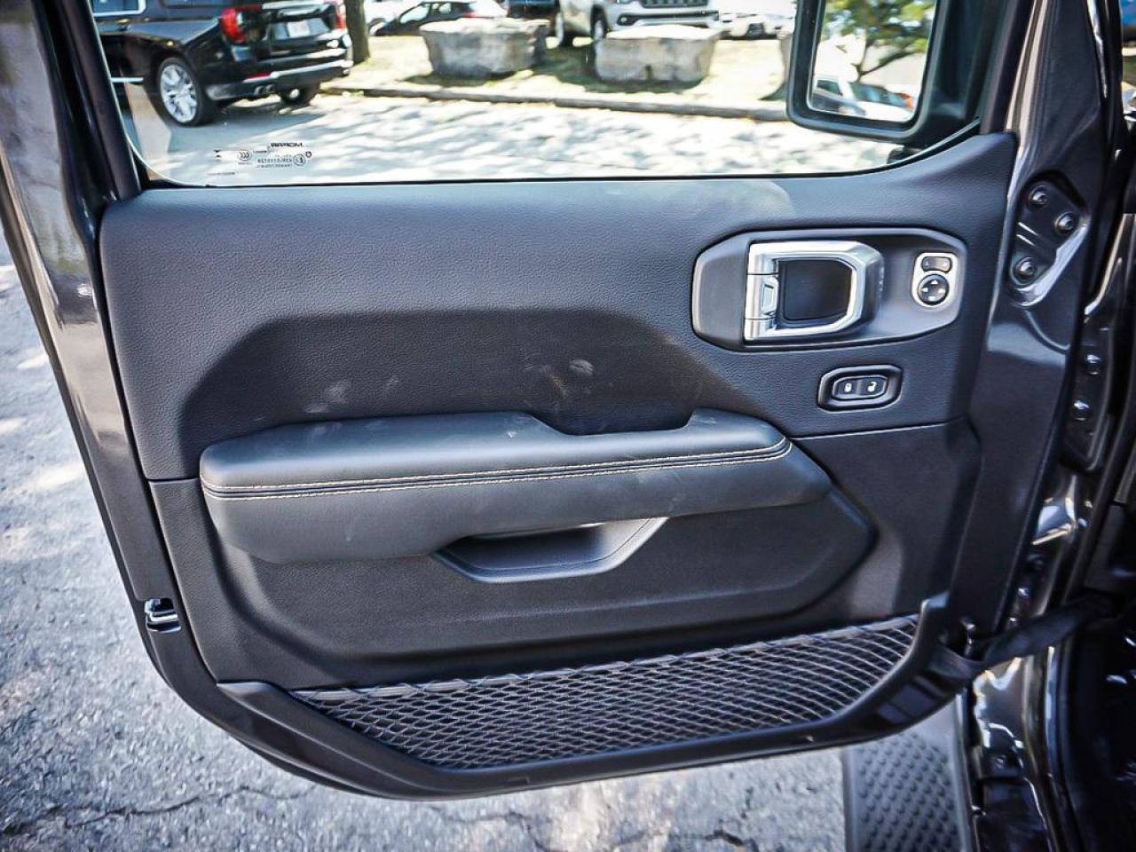 2025 Jeep Wrangler  Photo