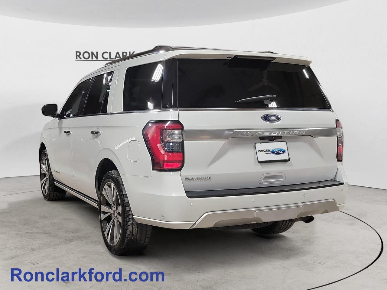 2021 Ford Expedition Platinum 4dr 4x4 Photo